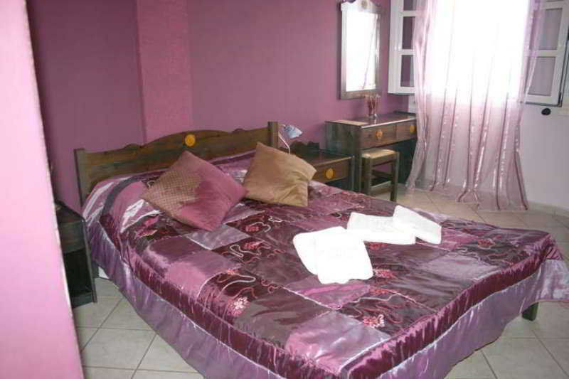 9 Muses Aparthotel Agia Pelagia  Exterior photo